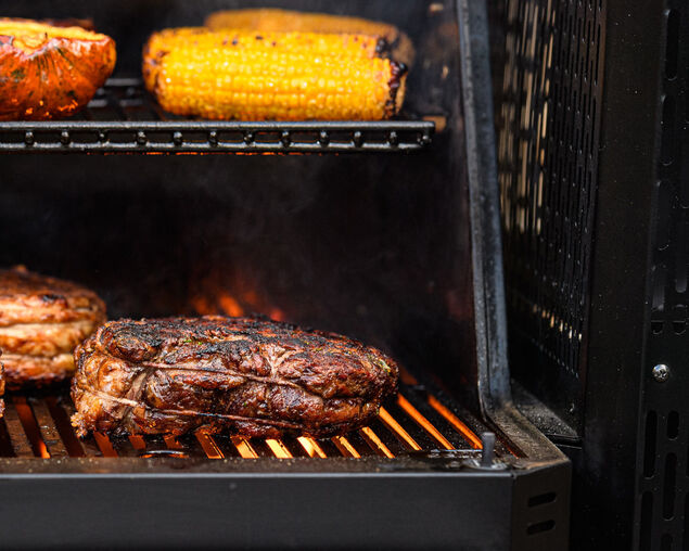 Masterbuilt Gravity Series®  800 Digital Charcoal BBQ and Smoker, , hi-res