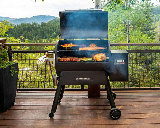 Traeger Ironwood 885 - Gen 1 Pellet Grill & Smoker, , hi-res