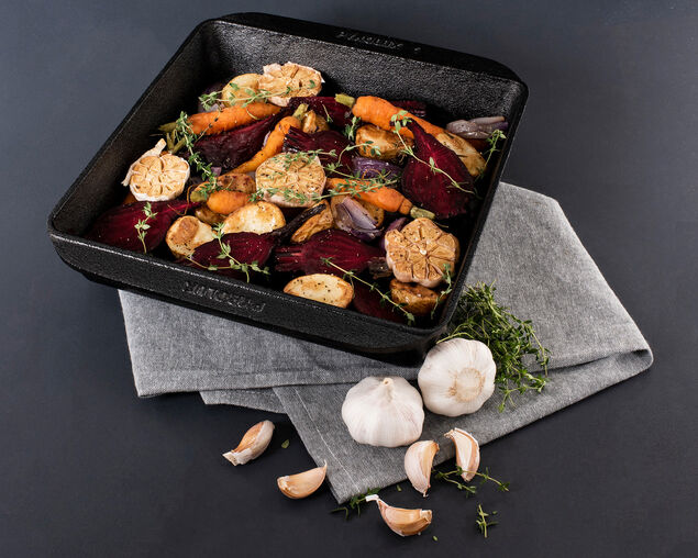 Pyrolux PYROCAST 38 x 23cm Roaster, , hi-res