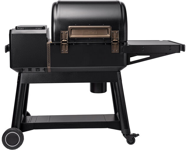 New Traeger Ironwood Pellet Smoker, , hi-res