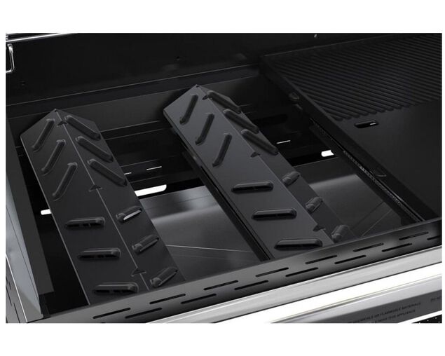 Premium Beefmaster 4 Burner BBQ on Deluxe Cart with Folding Shelves, , hi-res