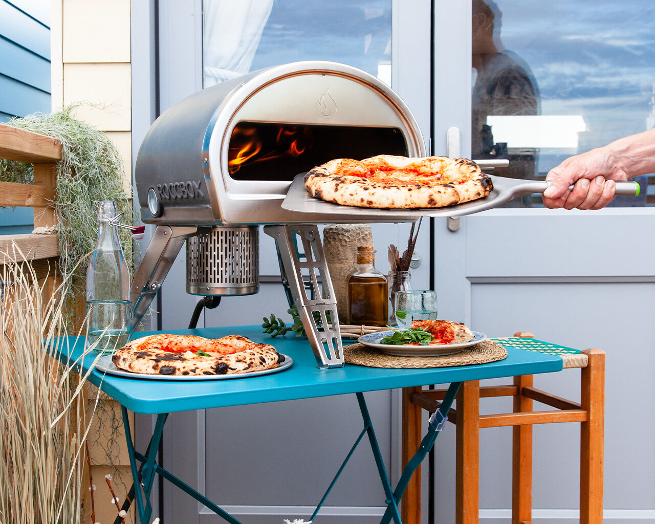 ROCCBOX by Gozney Portable Pizza Oven Cover - Double Lined, 900D Polyester Waterproof Material - Carry Handle to Carry On The Go - Pizza Oven Accessories