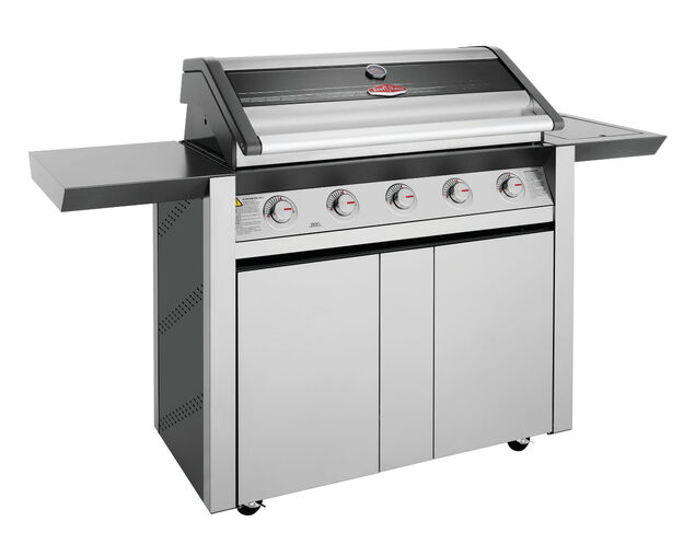 BeefEater 1600 Series - 5 Burner Stainless Steel BBQ With Side Burner (Silver), , hi-res