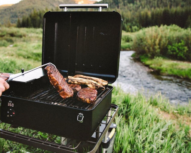 Traeger Ranger Portable Pellet Grill, , hi-res