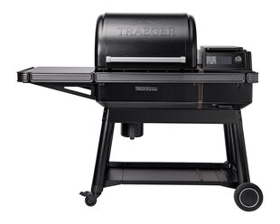 New Traeger Ironwood Pellet Smoker