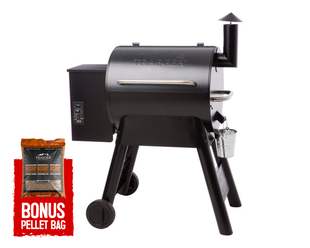 Traeger Pro Series 22 Gen 1 Pellet Grill & Smoker with Traeger Hickory Pellets 9KG