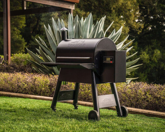 Traeger Pro 780 Pellet Grill & Smoker, , hi-res