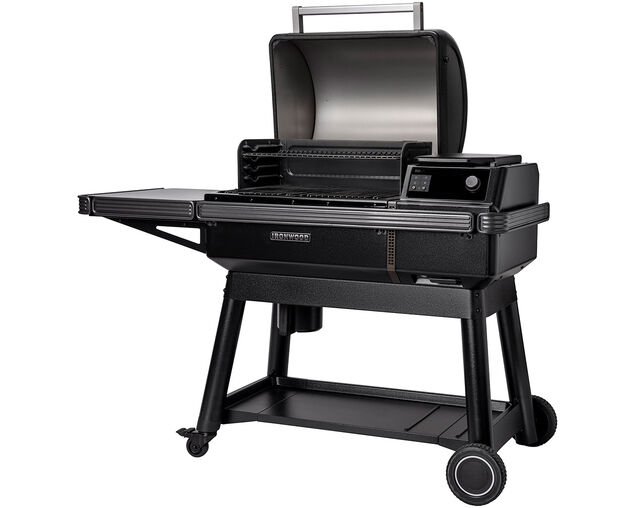 New Traeger Ironwood Pellet Smoker, , hi-res