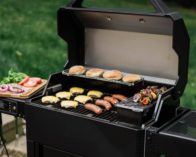 Masterbuilt AutoIgnite™ Series 545 Digital Charcoal BBQ and Smoker, , hi-res