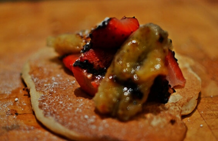 Pancakes with Grilled Banana & Strawberries