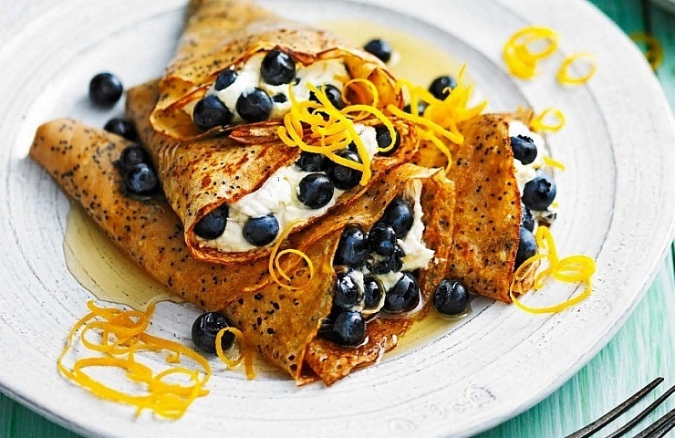 Poppy Seed Crepes