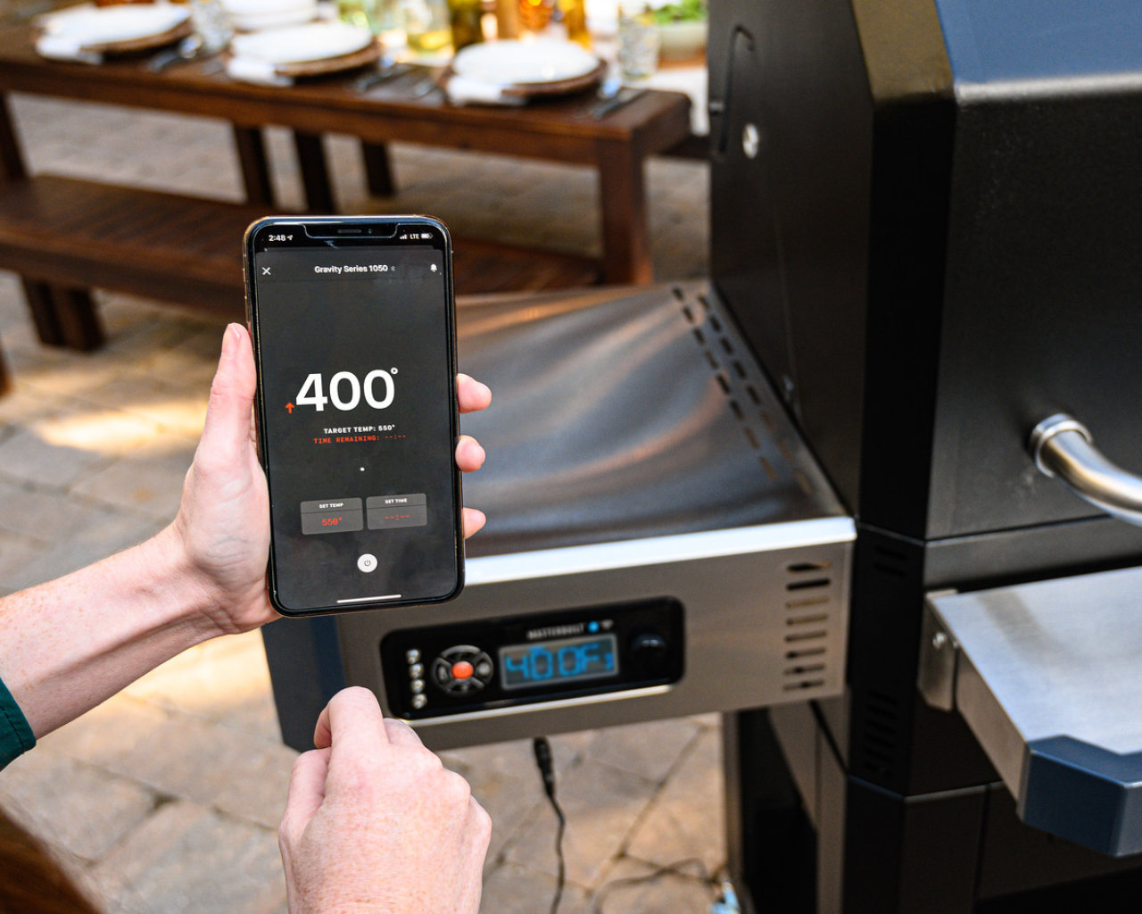 Masterbuilt Gravity Series 800 Digital Charcoal Grill + Smoker, , hi-res image number null