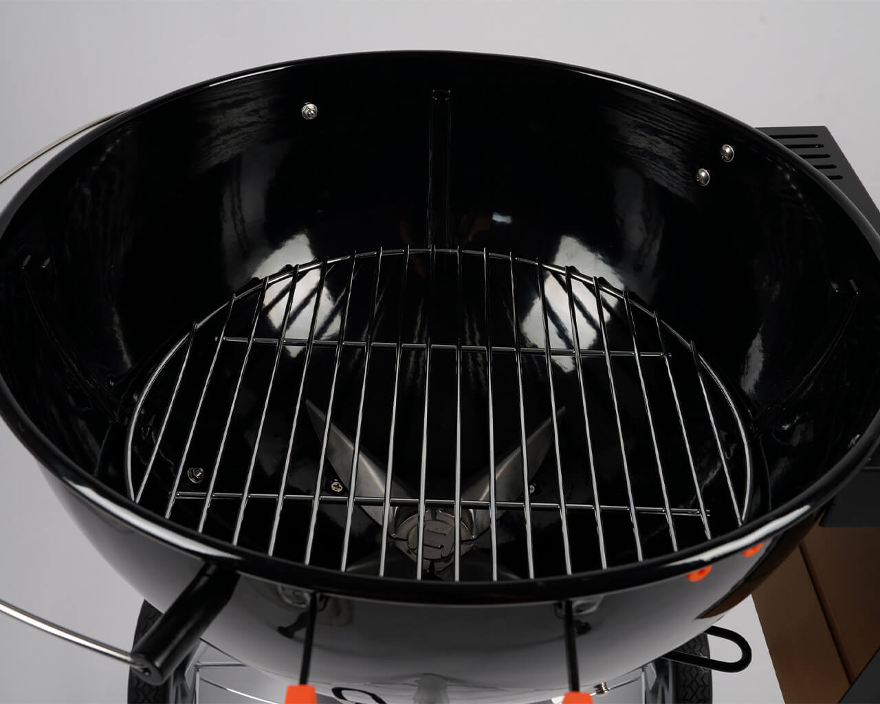 ProQ Rodeo Charcoal Kettle BBQ - 57cm, , hi-res image number null