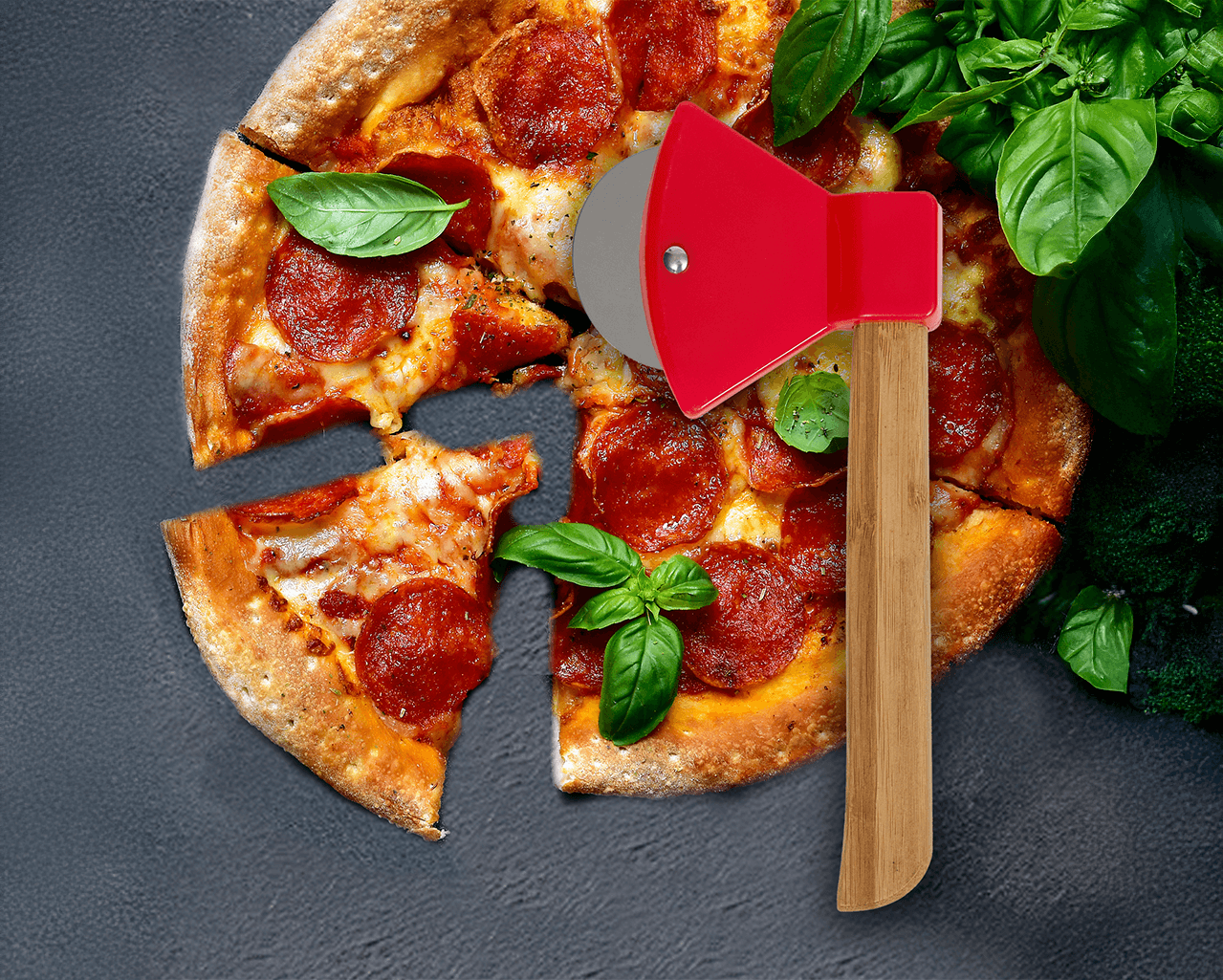 Axe Shape Pizza Cutter with Rotating Blade, , hi-res image number null